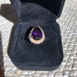 14 KT Solid Gold 8 Carat Amethyst CZ Cocktail Ring
